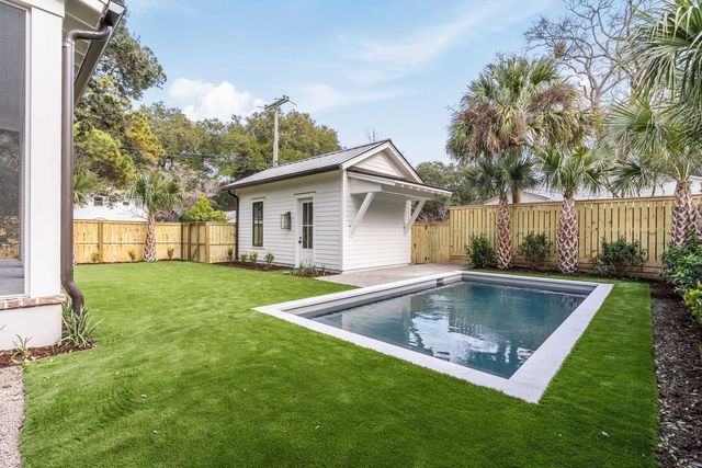 839 Mccants Drive, Mount Pleasant, SC 29464