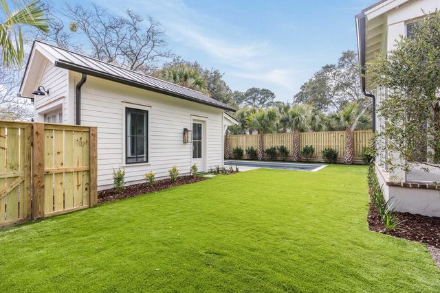 839 Mccants Drive, Mount Pleasant, SC 29464