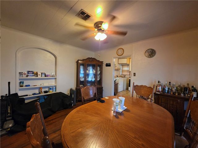 1168 Florida Ave, Corpus Christi, TX 78404