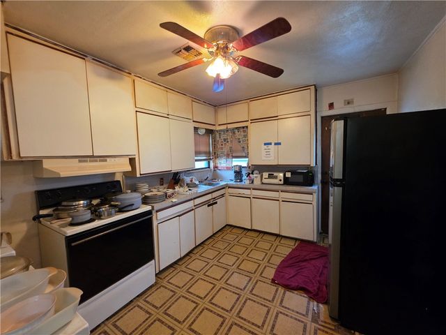 1168 Florida Ave, Corpus Christi, TX 78404