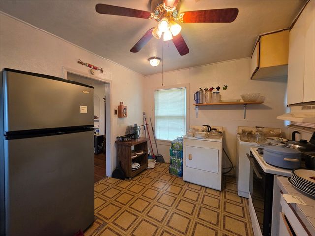 1168 Florida Ave, Corpus Christi, TX 78404