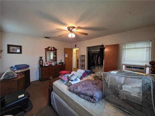1168 Florida Ave, Corpus Christi, TX 78404