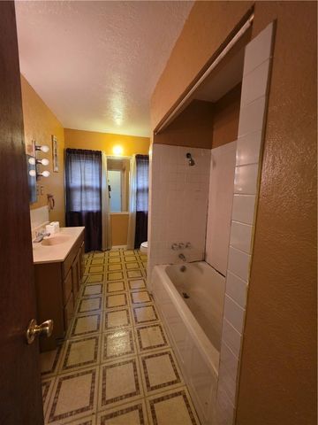 1168 Florida Ave, Corpus Christi, TX 78404