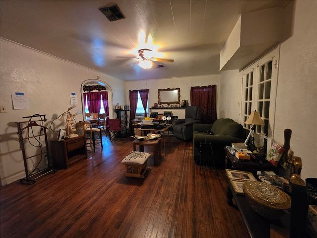 1168 Florida Ave, Corpus Christi, TX 78404
