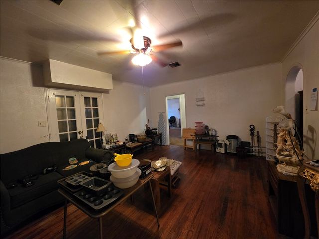 1168 Florida Ave, Corpus Christi, TX 78404