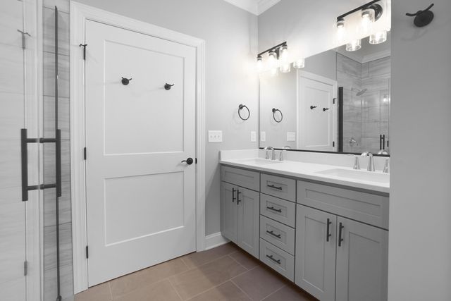 81 Belvior CIR, Moneta, VA 24121