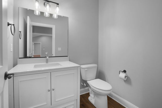 81 Belvior CIR, Moneta, VA 24121