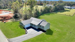81 Belvior CIR, Moneta, VA 24121