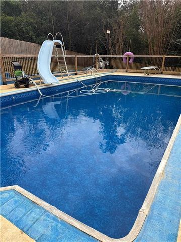 110 FOXFIRE Drive, Warner Robins, GA 31093