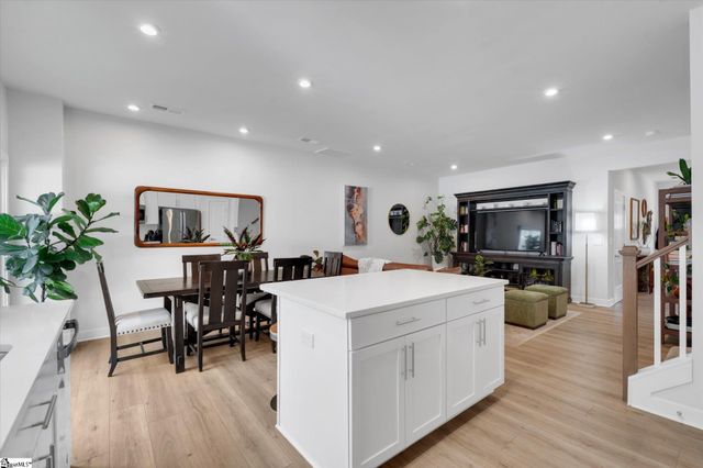 418 Erbosco Drive, Simpsonville, SC 29681