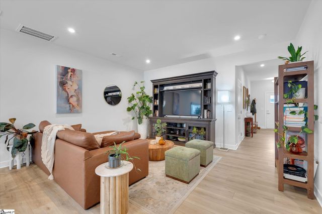 418 Erbosco Drive, Simpsonville, SC 29681