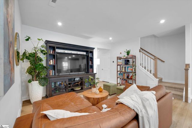 418 Erbosco Drive, Simpsonville, SC 29681