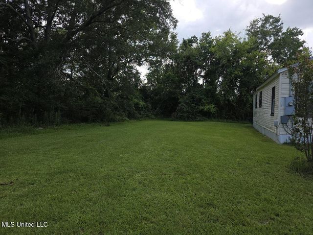 759 Charles Street, Pearl, MS 39208