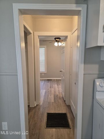 759 Charles Street, Pearl, MS 39208