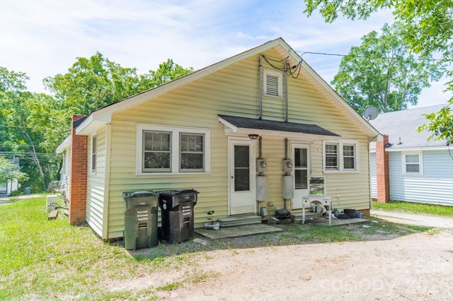 112 Freeze Avenue NW, Concord, NC 28025