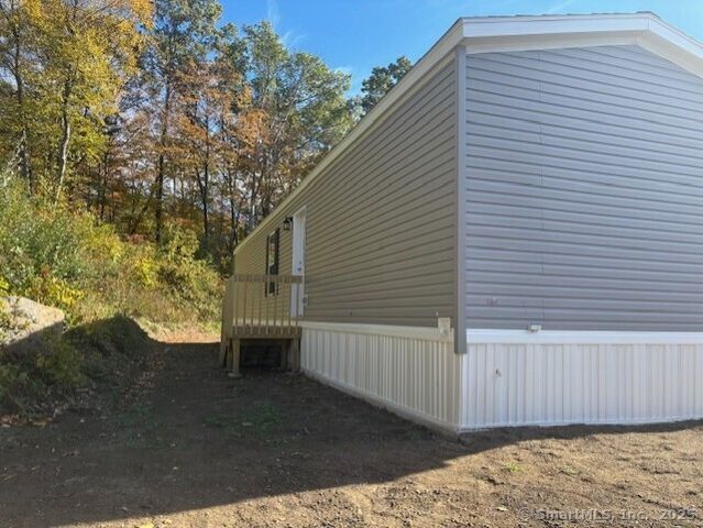 6 Violette Road, Newtown, CT 06470