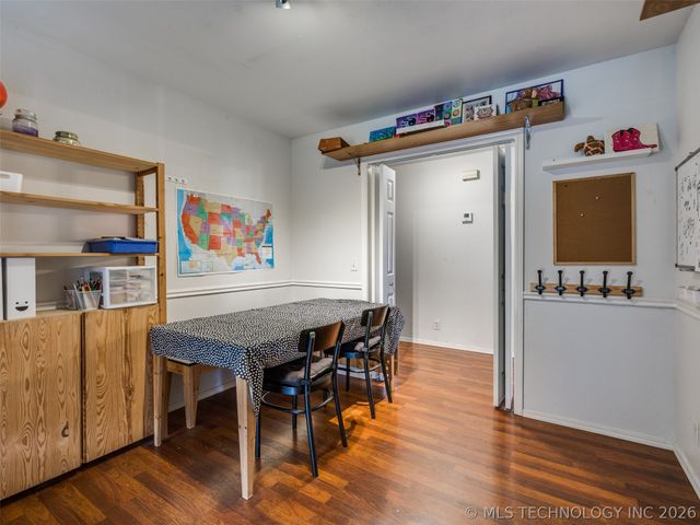 11702 S Gum Avenue, Jenks, OK 74037