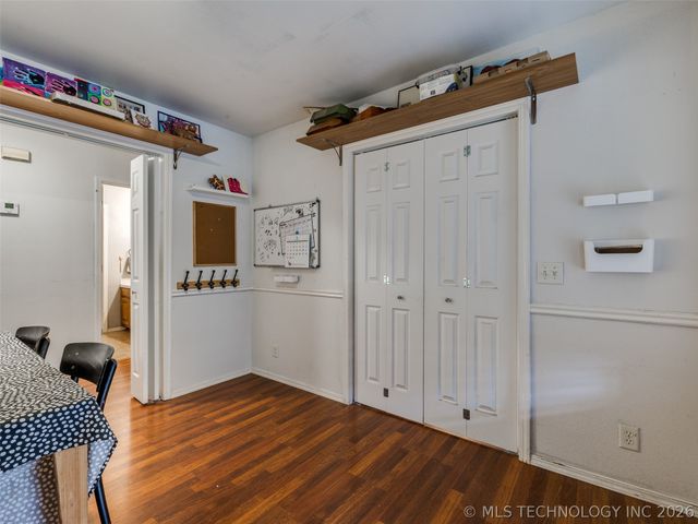 11702 S Gum Avenue, Jenks, OK 74037