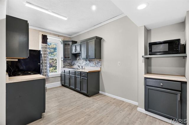 3005 S Compton Avenue, St Louis, MO 63118