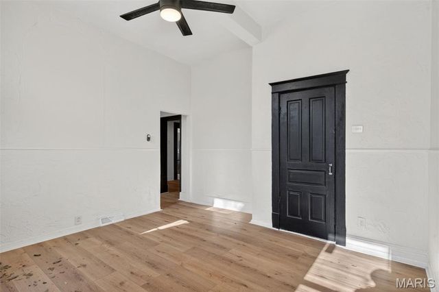 3005 S Compton Avenue, St Louis, MO 63118