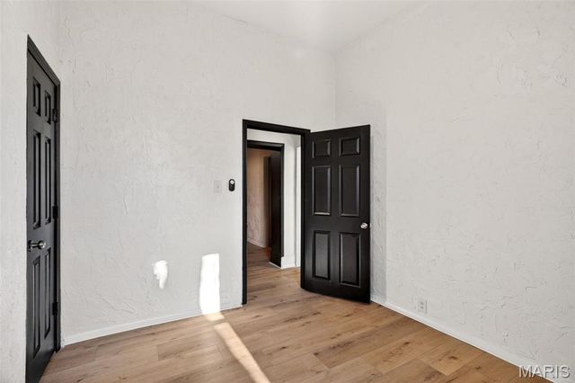 3005 S Compton Avenue, St Louis, MO 63118