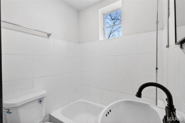 3005 S Compton Avenue, St Louis, MO 63118