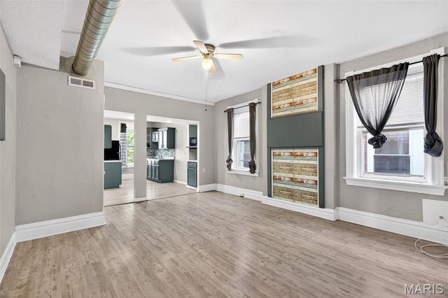 3005 S Compton Avenue, St Louis, MO 63118