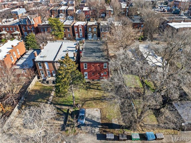 3005 S Compton Avenue, St Louis, MO 63118