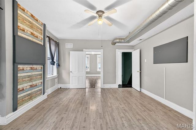 3005 S Compton Avenue, St Louis, MO 63118