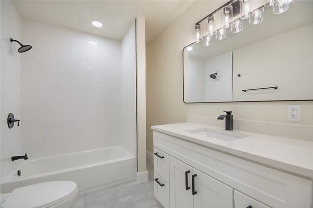 1212 Willow Glen Drive, Dallas, TX 75232