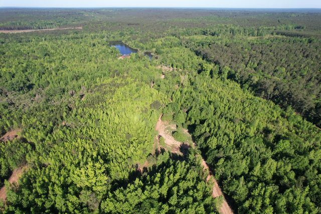 188 Hunters Run, Edgefield, SC 29824