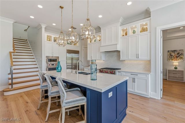 478 Kendall DR, Marco Island, FL 34145