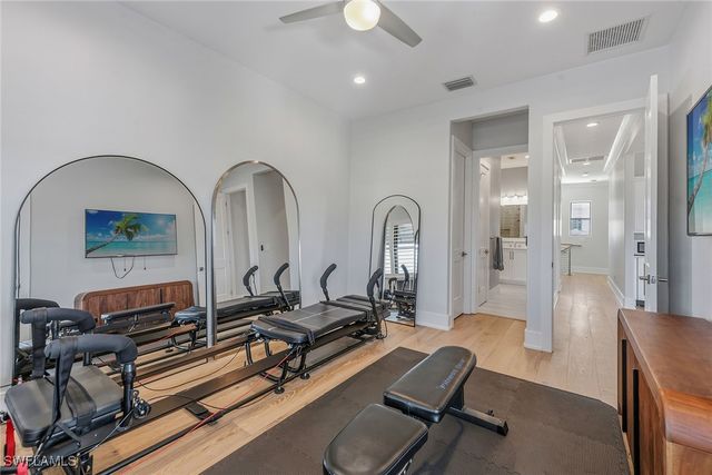 478 Kendall DR, Marco Island, FL 34145