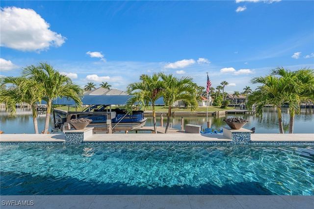 478 Kendall DR, Marco Island, FL 34145