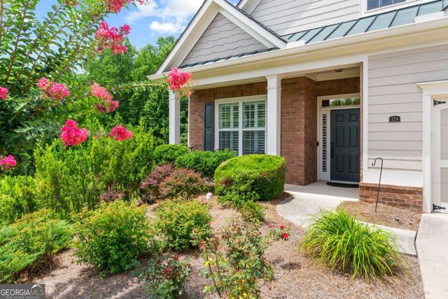 324 Shade Tree Circle, Woodstock, GA 30188