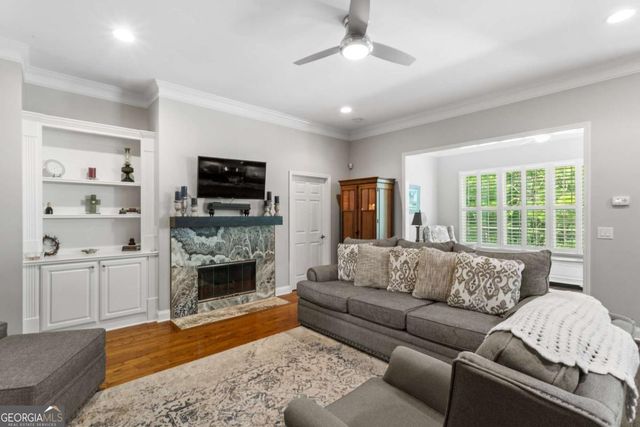 324 Shade Tree Circle, Woodstock, GA 30188