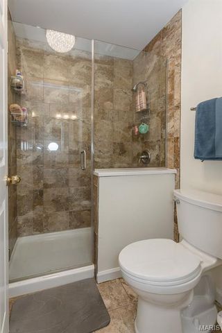 2029 Brook Hill Lane, Chesterfield, MO 63017