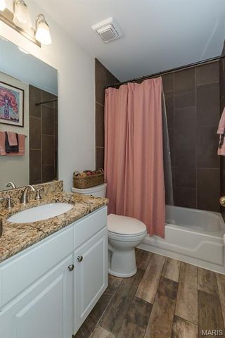 2029 Brook Hill Lane, Chesterfield, MO 63017