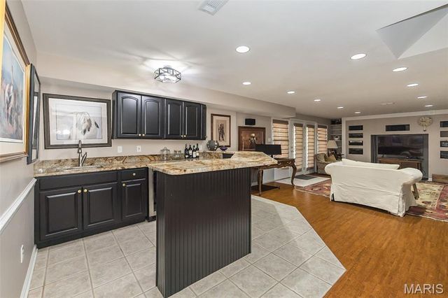 2029 Brook Hill Lane, Chesterfield, MO 63017