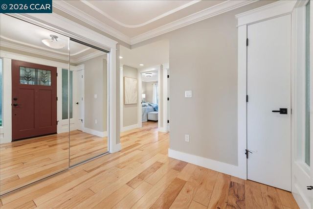 2501 Pine Knoll Dr 8, Walnut Creek, CA 94595