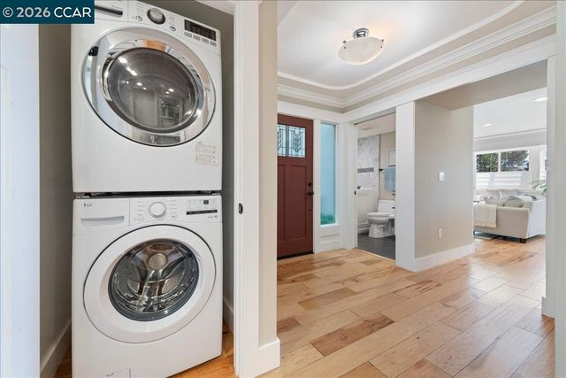 2501 Pine Knoll Dr 8, Walnut Creek, CA 94595