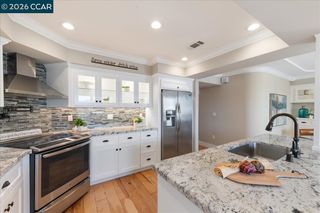2501 Pine Knoll Dr 8, Walnut Creek, CA 94595