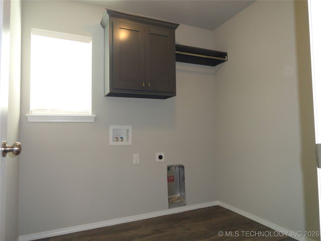 7005 E Oak Ridge Street, Broken Arrow, OK 74014