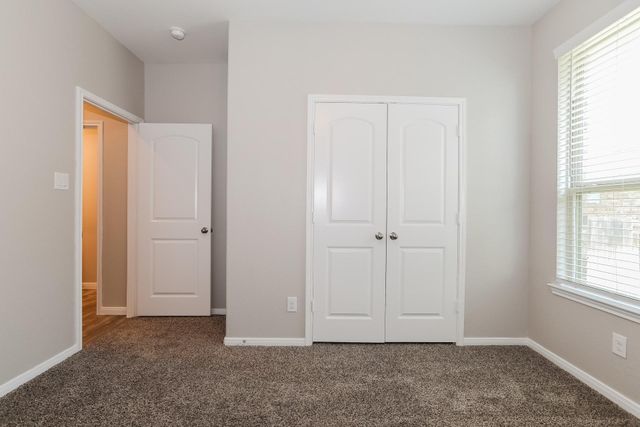 14221 Rainier Peak Crossing, Conroe, TX 77384