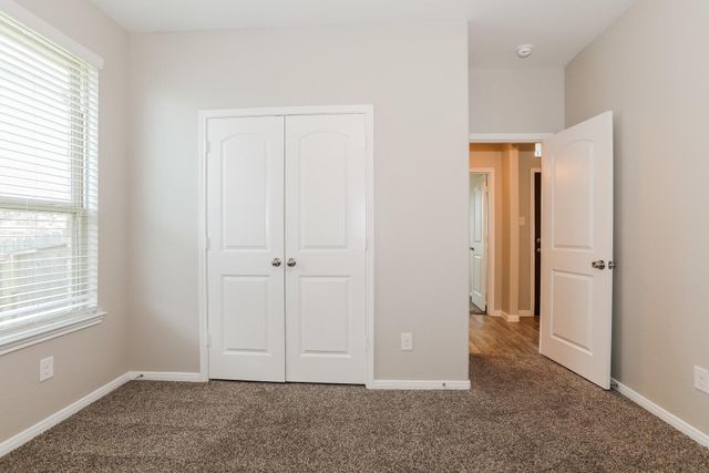 14221 Rainier Peak Crossing, Conroe, TX 77384