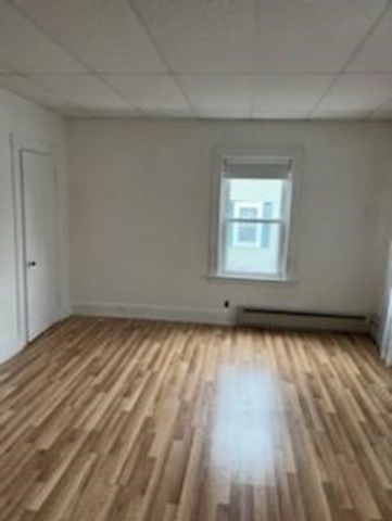 33 Alder B, Dracut, MA 01826