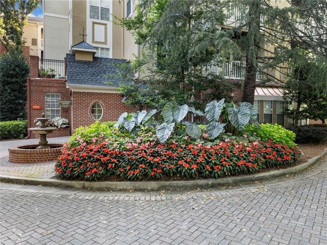 5207 Westchester Ridge NE, Atlanta, GA 30329
