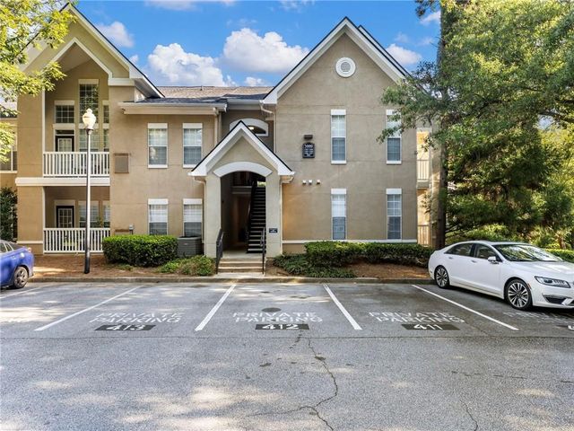 5207 Westchester Ridge NE, Atlanta, GA 30329