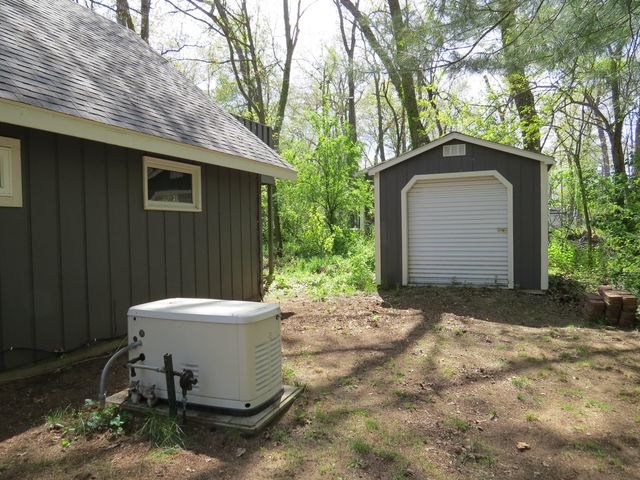 1812 Tomahawk Trail, Allegan, MI 49010