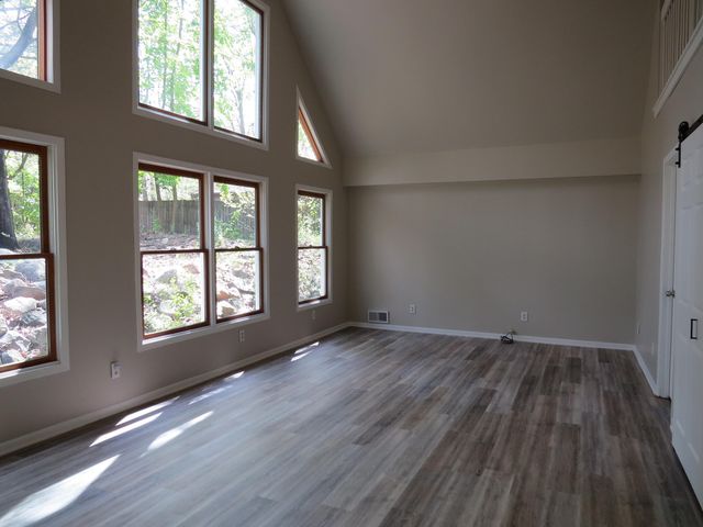 1812 Tomahawk Trail, Allegan, MI 49010